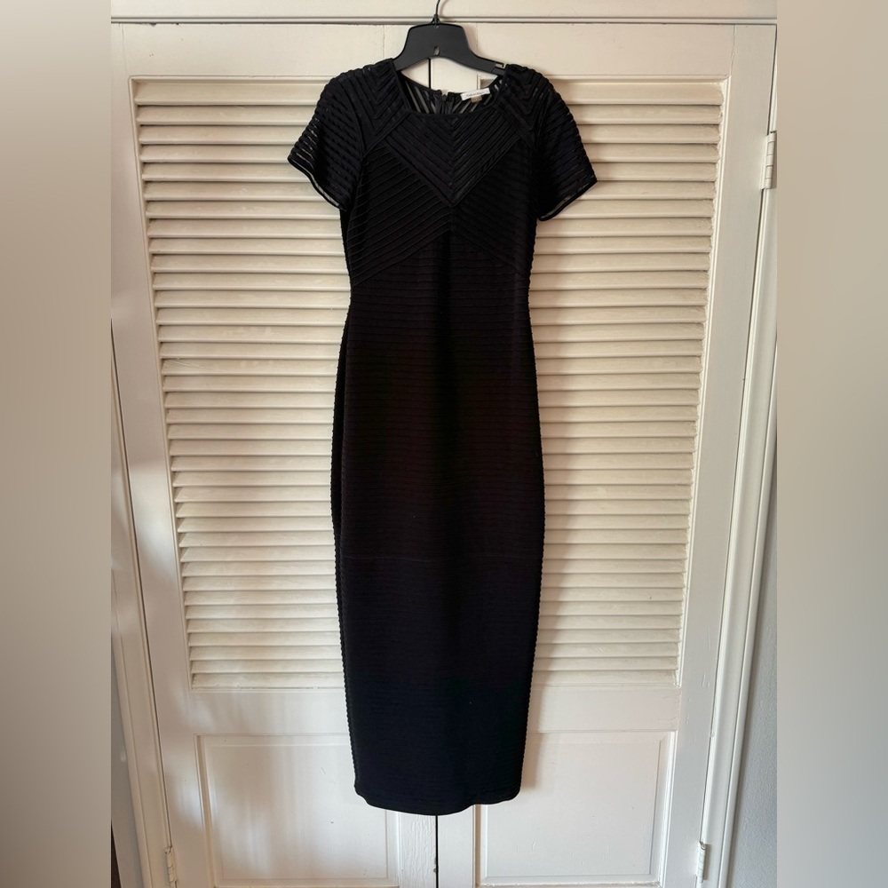 MINT CONDITION CALVIN KLEIN BLACK COLUMN BODYCON EVENING GOWN SZ 4